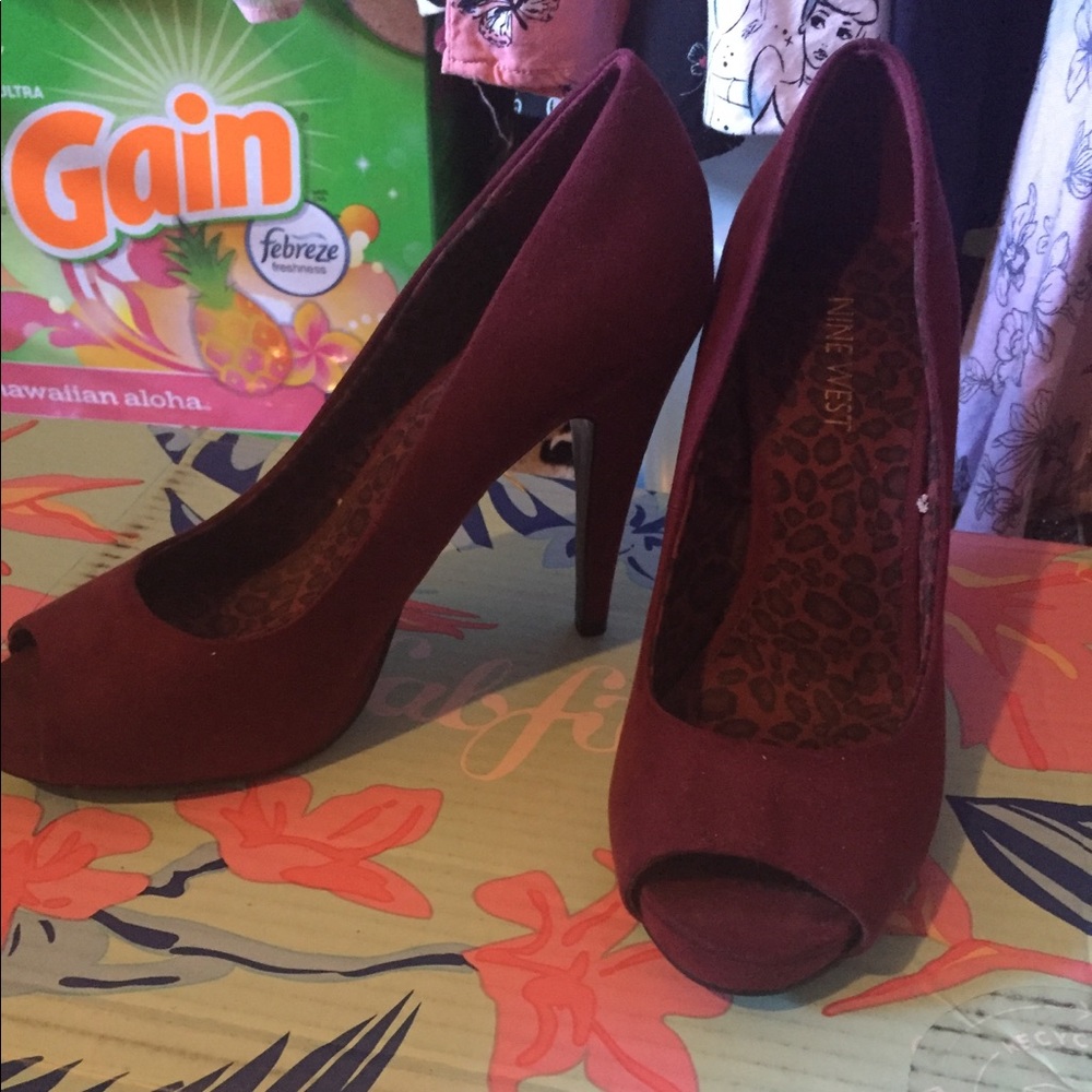 Used Nine West heels 7.5